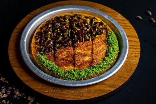 Fan Al Kunafa - Kunafa Hasir With Pistachio and Cream - Kunafa hasir mix with pistachios and Turkish mix