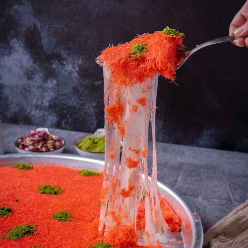 Large Orange Kunafa With Cheese Dish