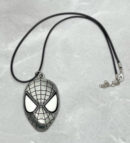 Spiderman pendant