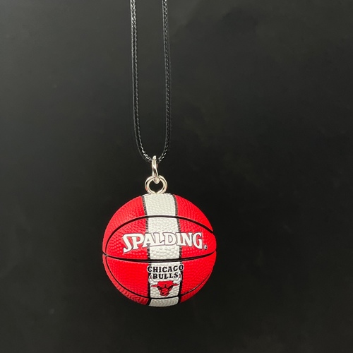 Chicago bulls pendant