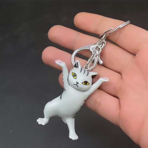 Cat keychain- grey