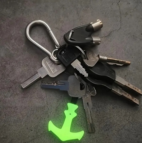 glow anchor keychain