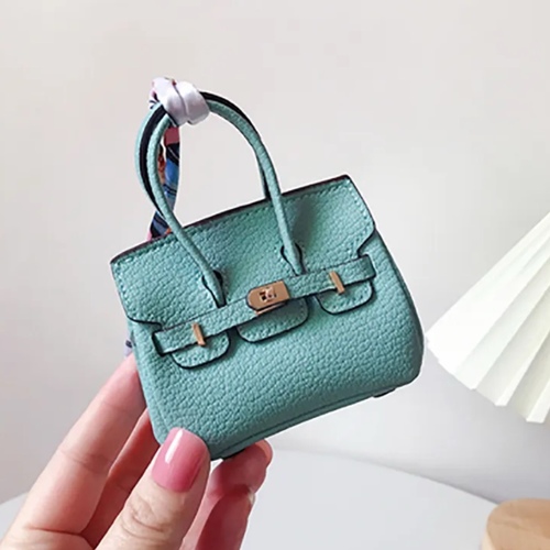 hermes pendant