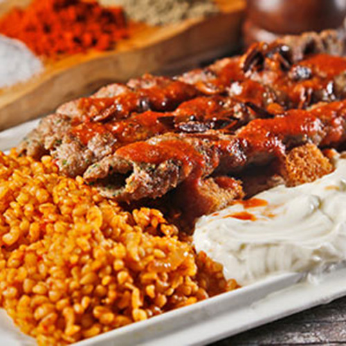 Iskandar Meat Kebab - With Crispy Bread and Iskandar Salsa and your Choice Of Plain Rice or Burghul