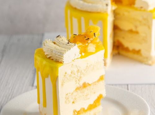 Mango cake - Vanilla cake and filling mango