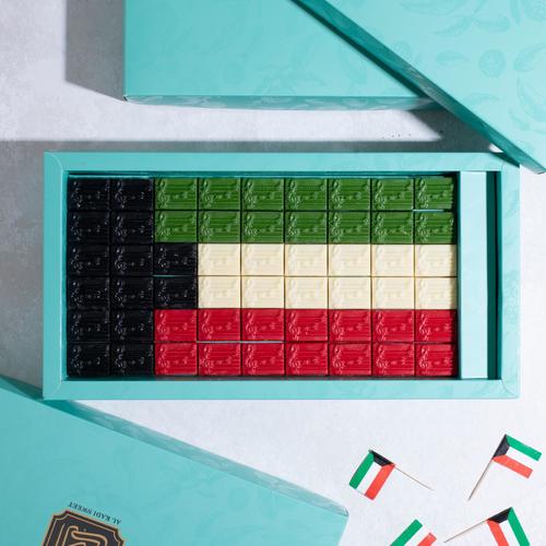 Kuwait Flag Chocolate - Nutella - pistachio - raspberry- mistaka 55pcs