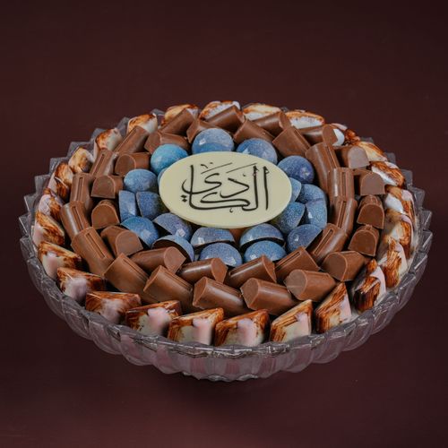 Salted Choco Tray - fillings pistachio and crispy salted caramel and zaater pistachio 90pcs