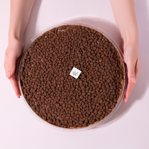 Crunchy Choco - Brownie cake with cream cheese mix and hot chocolate sauce with rice crispy