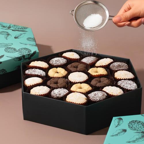 petit four - Fillings lotus - Nutella- strawberry