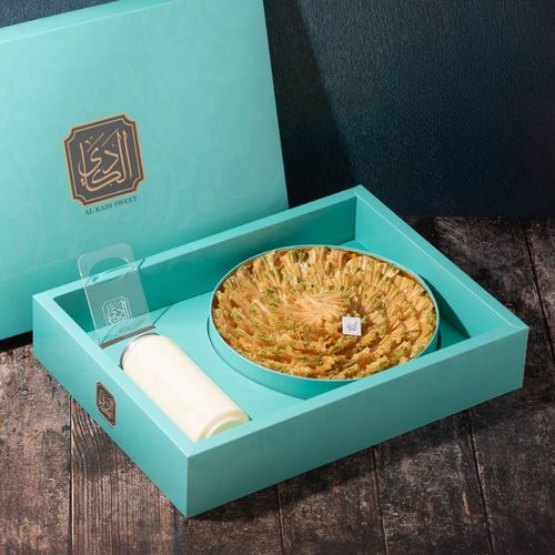 Mahafat Baklawa - Cake with&nbsp;Baklawa with pistachio and pastry sauce