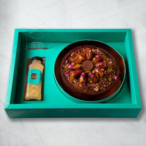 Dates Cake - Date cake with caramel sauce