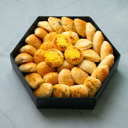 Fatayer Taqqdim - 3 dozen Fillings: Labneh, Halloumi, Feta cheese, Pepper, Spinach, Cream cheese, Za’atar, Pizza