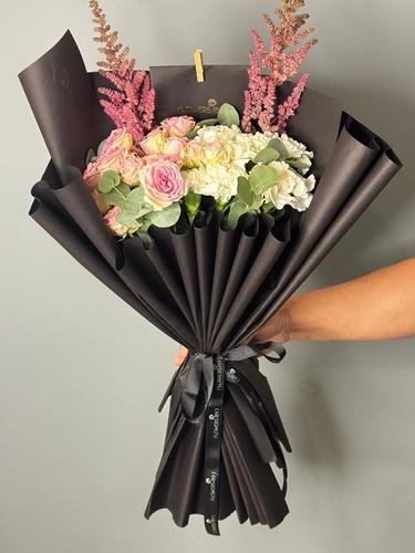 J 100 bouquet