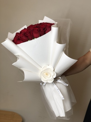 J 84 bouquet