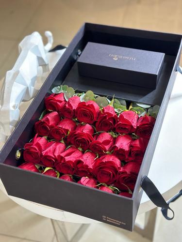 J 84 box