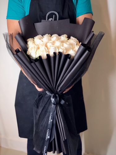 J 93 bouquet