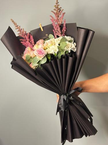 J 100 bouquet