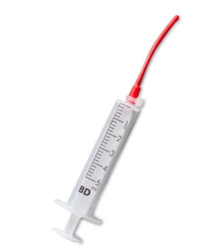 Hand feeding syringe wit  Special soft tube - Psittacus Soft Feeding Tubes are the ideal complement for administering the hand feeding formulas to parrots from early ages.  Their rounded tip allow the chicks to swallow them comfortably and absolutely voluntarily.