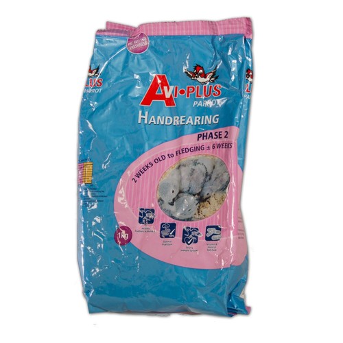 Hand rear from all birds Avi-pluse 1kg - Highly digestible protein and fat levels support this rapid growth phase. Probiotics and prebiotics are added to help develop a healthy GIT. Immune boosters support immunity during the high risk period of movement out of the nursery.