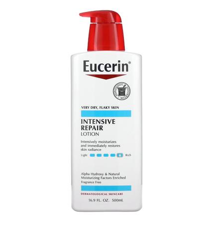 دومو كويت  - دهان ترميم مكثف من يوسرين - الوصف : دهان Eucerin®للترميم المكثف - يرطب بشكل مكثف، تاركًا البشرة تبدو مشرقة وذات مظهر صحي* غني بعامل ألفا هيدروكسي؛ يقشر البشرة الجافة المتقشرة بلطف ويتركها تنعم بالإشراق.* غني بمزيج من مكونات الترطيب الموجودة بشكل طبيعي في البشرة؛ يرطب بشكل مكثف للمساعدة على منع الجفاف.* المنتج الموصى باستخدامه من قِبل أطباء الأمراض الجلدية* خالٍ من العطور والأصباغ والبارابين* يوفر ترطيبًا يدوم 24 ساعة