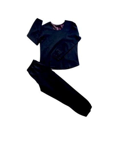Moroccan indigo pajamas, medium size - ✅ Benefits of Moroccan Indigo Pajama:✨ Brightens and evens out skin tone
✨ Reduces pigmentation and dark spots
✨ Firms the skin and reduces sagging
✨ Deep body cleansing
✨ Instant hydration and softness
✨ Boosts collagen production🛁 How to Use:
Rinse your body with warm water only
Wear the indigo pajama on clean, dry skin
Keep it on for 1 to 5 days, depending on your preference
Shower using Moroccan soap and exfoliating glove
Moisturize your body after the shower