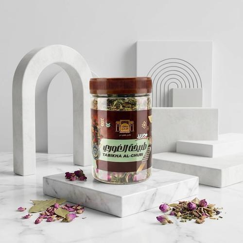 طبيخة الغوري 150 جرام علبه - المكونات&nbsp; كزبره - كمون - دارسين - زنجبيل - خواجو - عصفر - فوه - جعده&nbsp; - مرامية - زعتر شاي&nbsp; - سكر نبات&nbsp; - مره&nbsp; - لبان&nbsp; - خولينجان&nbsp; - قشر قهوه&nbsp; - حبة البركه&nbsp; - رشاد - عبائة السيده&nbsp; - يانسون&nbsp; - حبة حلوة&nbsp; - ورد محمدي&nbsp; -&nbsp; بابونج الفوائد&nbsp;تحسين الهضم: تساعد على تخفيف مشاكل الجهاز الهضمي مثل الانتفاخ والغازات. دعم صحة القلب: قد تساهم في خفض مستويات الكوليسترول الضار. توازن مستوى السكر في الدم: تُستخدم لمساعدة مرضى السكري في تنظيم مستويات السكر. مضادة للالتهابات: تحتوي على خصائص تساعد في تقليل الالتهابات. دعم صحة الشعر: تُستخدم في بعض الأحيان لتعزيز صحة الشعر ومنع تساقطه.طريقة الاستخدام&nbsp;  يتم غلي ملعقتين من طبيخة الغوري علي&nbsp; كوب ماء ويشرب مرتين يوميا