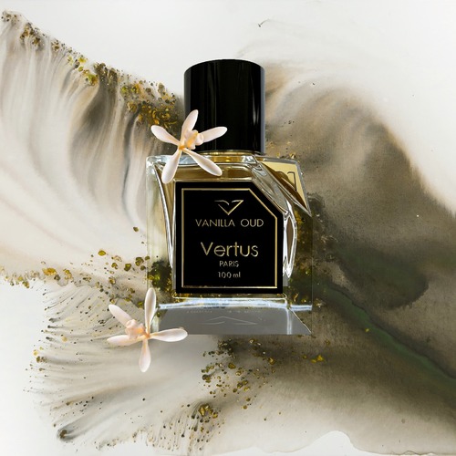 Vanilla OUD - Apple ,Saffron ,Cyclamen ,Violet ,Vanilla ,Patchouli ,Cashmere