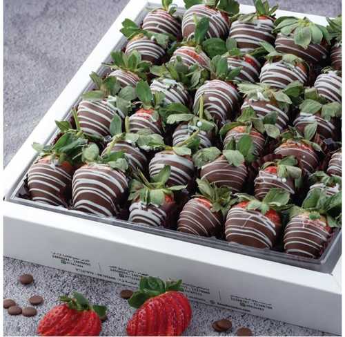 شوكو فراولة - 36 pcs fresh strawberries covered in premium Belgian chocolate  36 حبة من الفراولة الطازجة مغلفة بالشكولاته بالبلجيكية الفاخرة