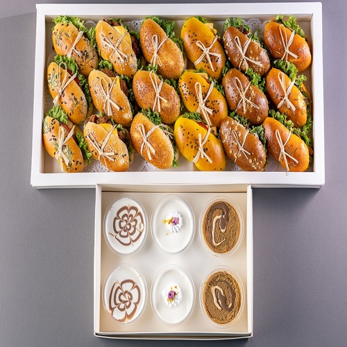 Savings offer - A special savings offer including mini sandwiches with delicious fillings, mixed cups of saffron, and tasty biscuits