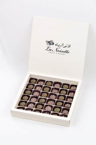 حلو الديره - حلو الديره مكس بلجكي بالفستق والكنافه مع شوكولاته بلجيكي مع البسكوت والصوص الذيذ