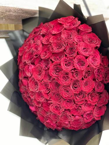 Boquet  100Pcs - 100 stems roses with wrapping