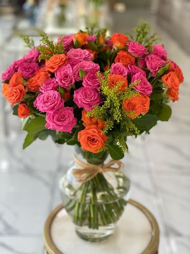 Vase Baby Roses Mix