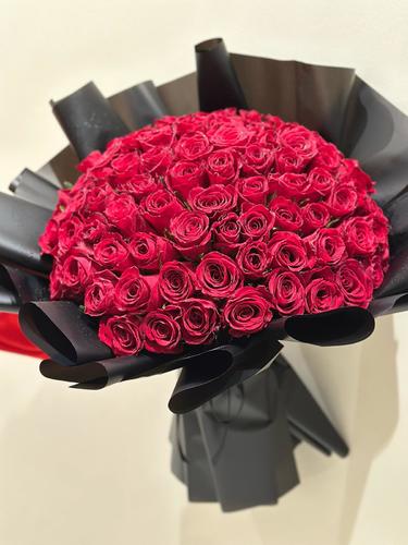 Boquet  100Pcs - 100 stems roses with wrapping