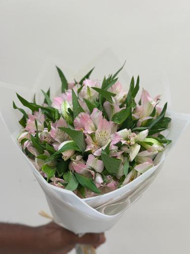 ALSTROEMERIA BOUQUET - 10 PIECES