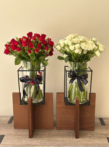 BABY JOURI VASE WITH WOOD STAND - 10 PCS