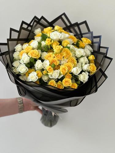 BABY JOURI BOUQUET - 20 stem