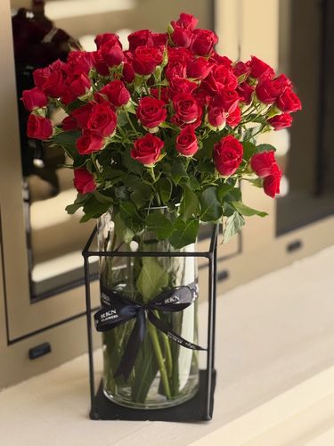 BABYJOORI VASE WITH STAND - 15 STEMS