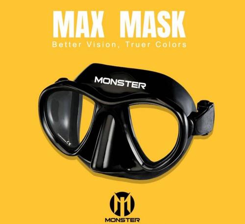 MAX MASK - الوصف  نظارة مونستر Max للغوص الحر ( لون أسود ) المميزات و المواصفات : * مساحة داخلية صغيرة جدا  * من أكثر النظارات نجاحا وطلبا لدينا  * مصنوعة من السيليكون المريح على الوجه  * من أفضل التصاميم المناسبة على أغلب الوجوه * تأتي مع صندوق حماية من البلاستيك المقوى  * صناعة تايوانية