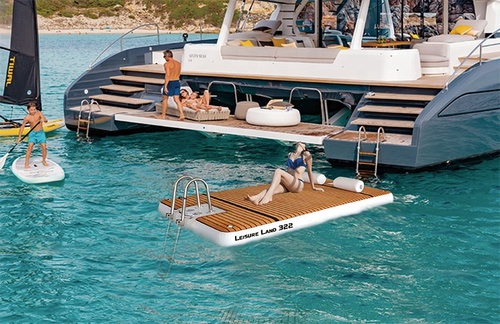 INFLATABLE WATER MAT & STAINLESS LADDER
