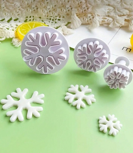 Snowflake cutter