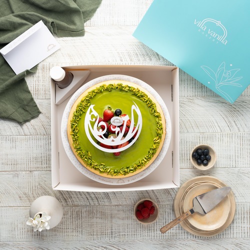 Royal pistachio cheesecake