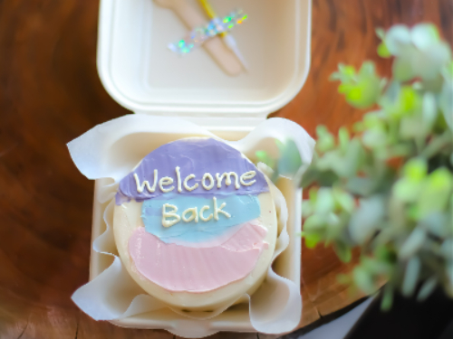 Welcome Back Cake - Lunch Box Bento Cake Size 4 Inches, Serve 2