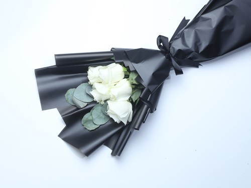 small new year white  bouquet - white Bouquet with Black  Wrapping