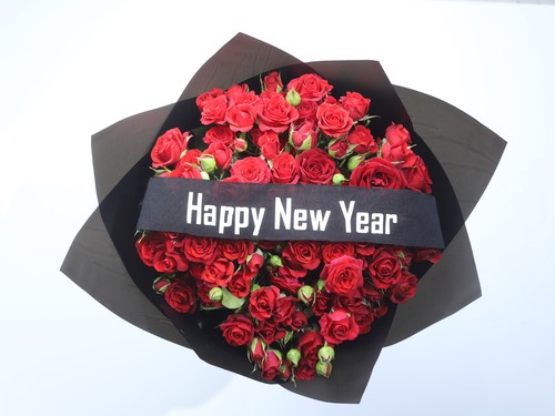 happy new year bouquet 6 - happy new year Red Bouquet with Black  Wrapping