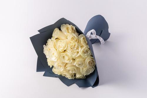 White rose bouquet Z3