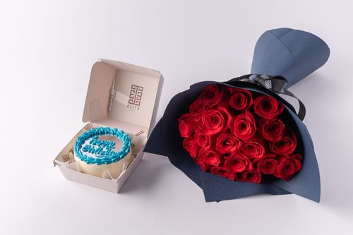 Mini Cake With Flower 3