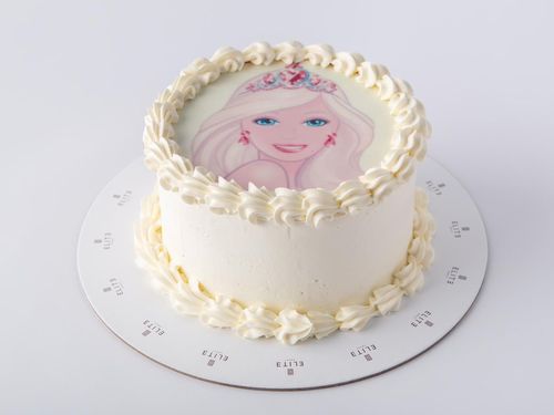 Children's Cake 20 - 6-inch cake serves 8-10 people in vanilla and chocolate flavors