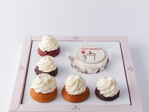 Cupcake Cake 10 - A 4-inch cake, enough for 1 to 2 people. The flavors are vanilla and strawberry. Comes with 5 cupcakes.