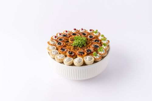 Fatayer tray E5 - Small-sized pastries with various fillings