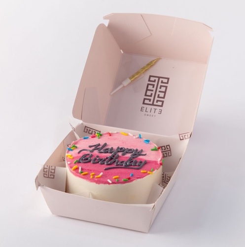 Mini Cake 20 - 4 Inches cake, enough for 1 to 2 persons, flavors are vanilla and strawberry.